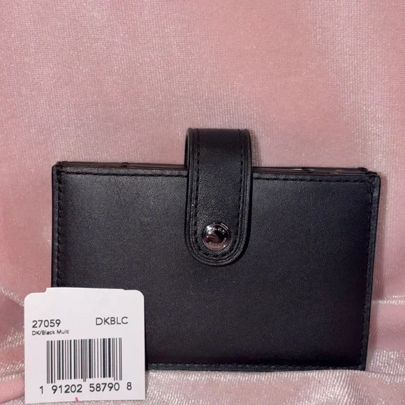 BNWT Authentic Coach Accordion Glovetanned Leather Card Holder – Style #27059 - Picture 3 of 6